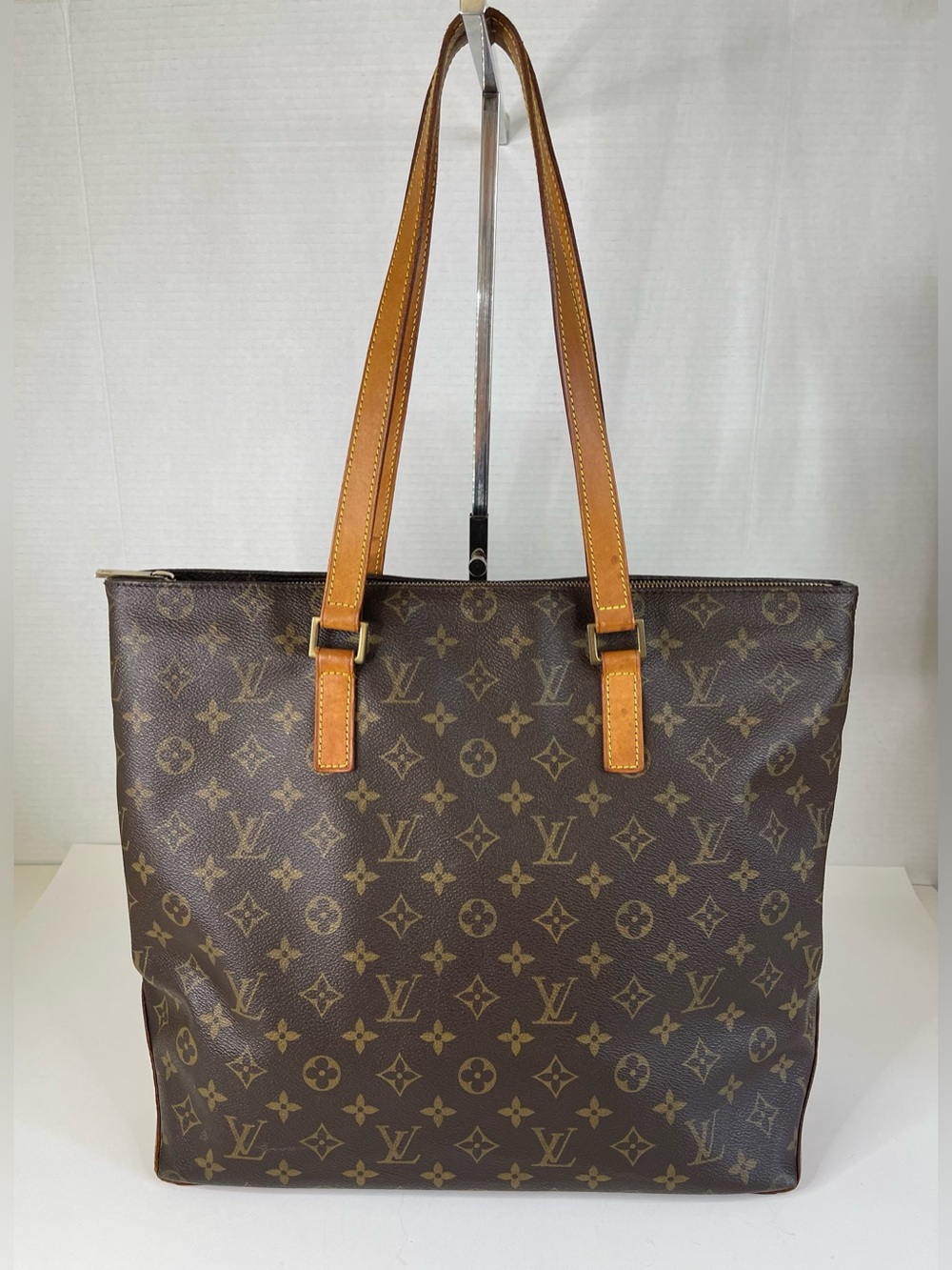 Louis Vuitton Monogram Cabas Mezzo shoulder bag